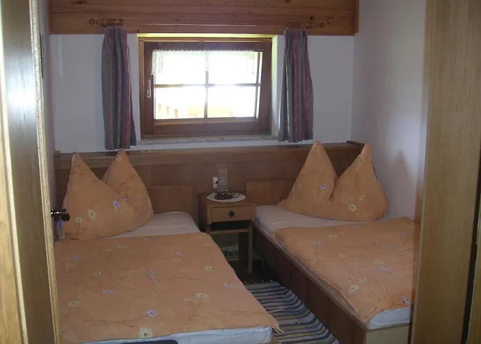 Warmuth Apartament *